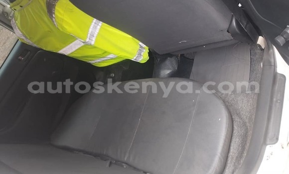Nunua Ilio tumika Toyota Probox Nyeupe Gari ndani ya Nairobi nchini Nairobi Nunua Ilio tumika Toyota Probox Nyeupe Gari ndani ya Nairobi nchini Nairobi