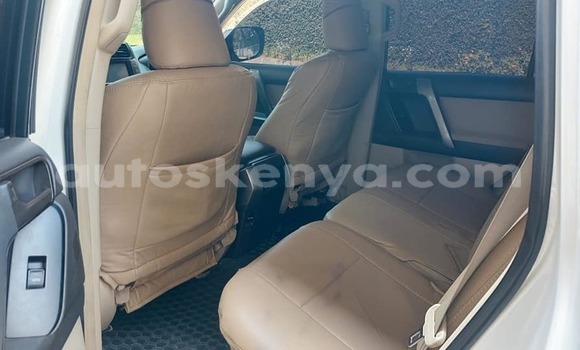 Buy Used Toyota Land Cruiser Prado White Car in Nairobi in Nairobi Buy Used Toyota Land Cruiser Prado White Car in Nairobi in Nairobi