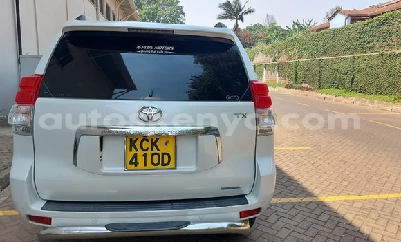 Buy Used Toyota Land Cruiser Prado White Car in Nairobi in Nairobi Buy Used Toyota Land Cruiser Prado White Car in Nairobi in Nairobi