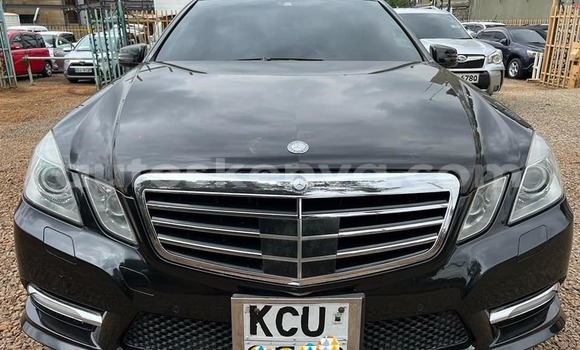 Buy Used Mercedes‒Benz E–Class Black Car in Nairobi in Nairobi Buy Used Mercedes‒Benz E–Class Black Car in Nairobi in Nairobi