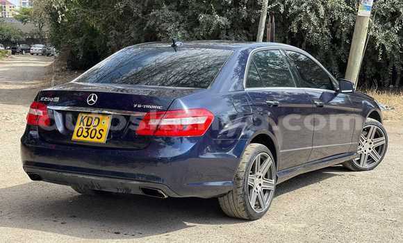 Oofamaa Mercedes‒Benz E–Class Blue Makiinaa iti Nairobi keessatti Nairobi keessatti Oofamaa Mercedes‒Benz E–Class Blue Makiinaa iti Nairobi keessatti Nairobi keessatti