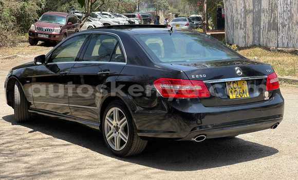 Oofamaa Mercedes‒Benz E–Class Black Makiinaa iti Nairobi keessatti Nairobi keessatti Oofamaa Mercedes‒Benz E–Class Black Makiinaa iti Nairobi keessatti Nairobi keessatti
