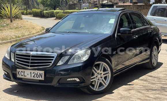 Oofamaa Mercedes‒Benz E–Class Black Makiinaa iti Nairobi keessatti Nairobi keessatti Oofamaa Mercedes‒Benz E–Class Black Makiinaa iti Nairobi keessatti Nairobi keessatti