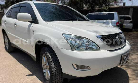 Oofamaa Toyota Harrier White Makiinaa iti Nairobi keessatti Nairobi keessatti Oofamaa Toyota Harrier White Makiinaa iti Nairobi keessatti Nairobi keessatti
