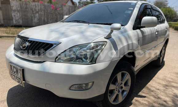 Oofamaa Toyota Harrier White Makiinaa iti Nairobi keessatti Nairobi keessatti Oofamaa Toyota Harrier White Makiinaa iti Nairobi keessatti Nairobi keessatti