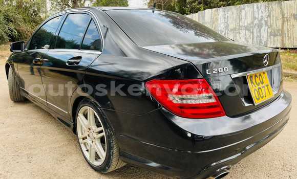 Nunua Ilio tumika Mercedes‒Benz C–Class Nyeusi Gari ndani ya Nairobi nchini Nairobi