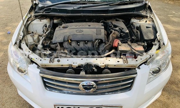 Oofamaa Toyota Axio White Makiinaa iti Nairobi keessatti Nairobi keessatti Oofamaa Toyota Axio White Makiinaa iti Nairobi keessatti Nairobi keessatti