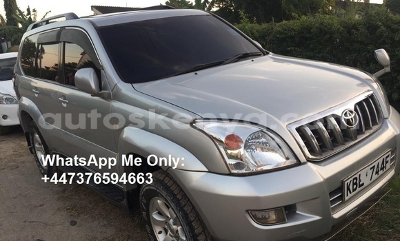 Buy Used Toyota Land Cruiser Prado Silver Car in Nairobi in Nairobi Buy Used Toyota Land Cruiser Prado Silver Car in Nairobi in Nairobi