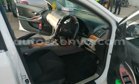 Nunua Ilio tumika Toyota Premio Nyeupe Gari ndani ya Nairobi nchini Nairobi Nunua Ilio tumika Toyota Premio Nyeupe Gari ndani ya Nairobi nchini Nairobi