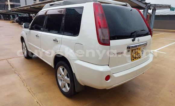 Nunua Ilio tumika Nissan X–Trail Nyeupe Gari ndani ya Nairobi nchini Nairobi Nunua Ilio tumika Nissan X–Trail Nyeupe Gari ndani ya Nairobi nchini Nairobi