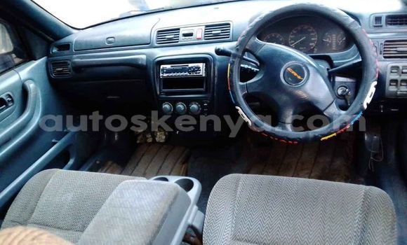 Nunua Ilio tumika Honda CR–V Bluu Gari ndani ya Nairobi nchini Nairobi Nunua Ilio tumika Honda CR–V Bluu Gari ndani ya Nairobi nchini Nairobi