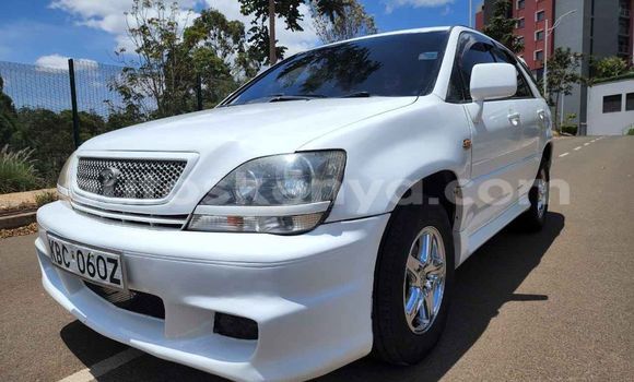 Nunua Ilio tumika Toyota Harrier Nyeupe Gari ndani ya Nairobi nchini Nairobi Nunua Ilio tumika Toyota Harrier Nyeupe Gari ndani ya Nairobi nchini Nairobi