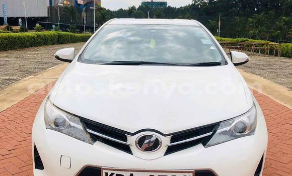 Buy Used Toyota Auris White Car in Nairobi in Nairobi