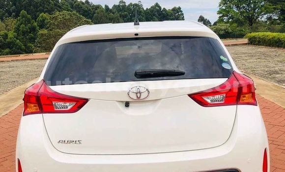 Nunua Ilio tumika Toyota Auris Nyeupe Gari ndani ya Nairobi nchini Nairobi Nunua Ilio tumika Toyota Auris Nyeupe Gari ndani ya Nairobi nchini Nairobi