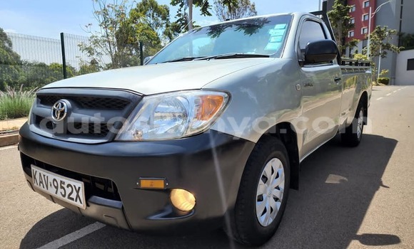 Buy Used Toyota Hilux Silver Car in Kiambu in Central Kenya Buy Used Toyota Hilux Silver Car in Kiambu in Central Kenya