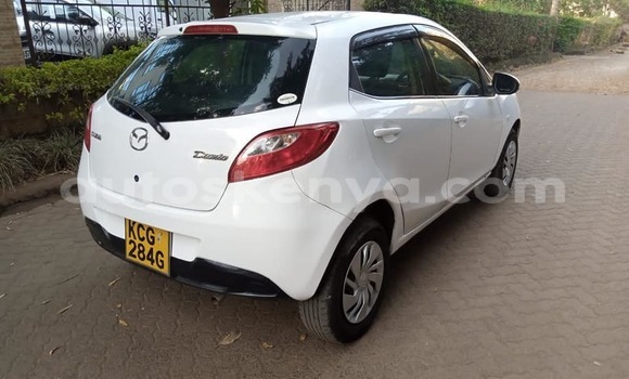 Nunua Ilio tumika Mazda Demio Nyeupe Gari ndani ya Kiambu nchini Kati Kenya Nunua Ilio tumika Mazda Demio Nyeupe Gari ndani ya Kiambu nchini Kati Kenya