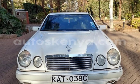 Buy Used Mercedes‒Benz E–Class White Car in Kiambu in Central Kenya Buy Used Mercedes‒Benz E–Class White Car in Kiambu in Central Kenya