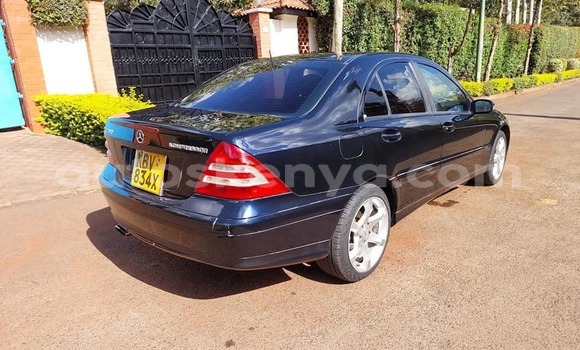 Buy Used Mercedes‒Benz C–Class Blue Car in Kiambu in Central Kenya Buy Used Mercedes‒Benz C–Class Blue Car in Kiambu in Central Kenya