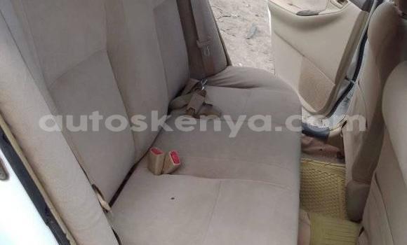 Oofamaa Toyota Corolla White Makiinaa iti Nairobi keessatti Nairobi keessatti Oofamaa Toyota Corolla White Makiinaa iti Nairobi keessatti Nairobi keessatti