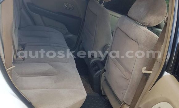 Oofamaa Toyota Harrier White Makiinaa iti Nairobi keessatti Nairobi keessatti Oofamaa Toyota Harrier White Makiinaa iti Nairobi keessatti Nairobi keessatti