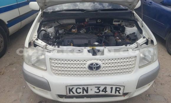 Oofamaa Toyota Succeed White Makiinaa iti Nairobi keessatti Nairobi keessatti Oofamaa Toyota Succeed White Makiinaa iti Nairobi keessatti Nairobi keessatti