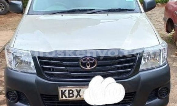 Buy Used Toyota Hilux Silver Car in Nairobi in Nairobi