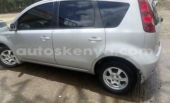 Buy Used Nissan Note Silver Car in Nairobi in Nairobi