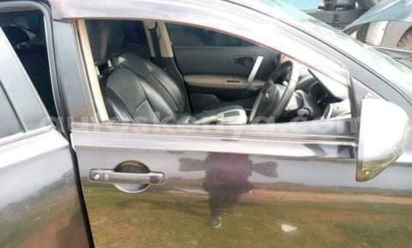 Nunua Ilio tumika Nissan Dualis Nyeusi Gari ndani ya Nairobi nchini Nairobi