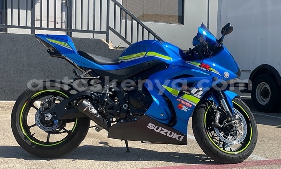 Oofamaa Suzuki GSX–R Blue Doqdoqqee iti Nairobi keessatti Nairobi keessatti