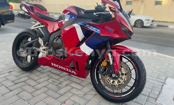 Oofamaa Honda CBR Red Doqdoqqee iti Nairobi keessatti Nairobi keessatti