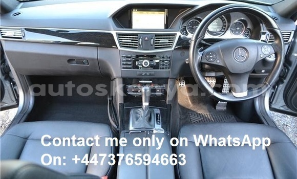 Oofamaa Mercedes‒Benz E–Class Silver Makiinaa iti Nairobi keessatti Nairobi keessatti Oofamaa Mercedes‒Benz E–Class Silver Makiinaa iti Nairobi keessatti Nairobi keessatti