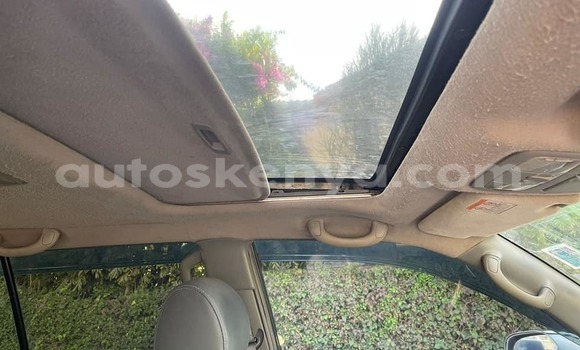 Oofamaa Toyota Land Cruiser Prado Silver Makiinaa iti Nairobi keessatti Nairobi keessatti Oofamaa Toyota Land Cruiser Prado Silver Makiinaa iti Nairobi keessatti Nairobi keessatti