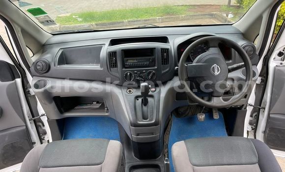 Oofamaa Nissan Vanette White Makiinaa iti Nairobi keessatti Nairobi keessatti Oofamaa Nissan Vanette White Makiinaa iti Nairobi keessatti Nairobi keessatti