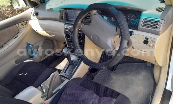 Oofamaa Toyota Corolla White Makiinaa iti Nairobi keessatti Nairobi keessatti Oofamaa Toyota Corolla White Makiinaa iti Nairobi keessatti Nairobi keessatti