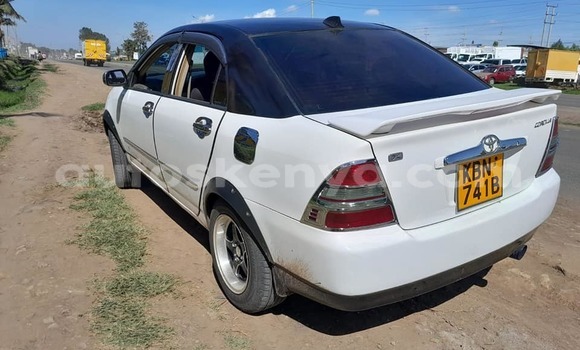 Oofamaa Toyota Corolla White Makiinaa iti Nairobi keessatti Nairobi keessatti Oofamaa Toyota Corolla White Makiinaa iti Nairobi keessatti Nairobi keessatti