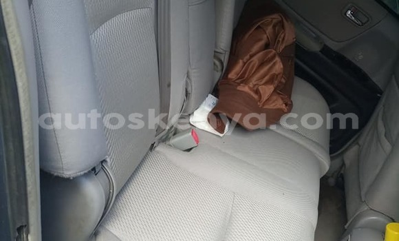 Buy Used Toyota Kluger Blue Car in Nairobi in Nairobi Buy Used Toyota Kluger Blue Car in Nairobi in Nairobi