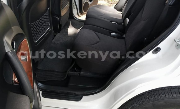 Buy Used Toyota Vanguard White Car in Nairobi in Nairobi Buy Used Toyota Vanguard White Car in Nairobi in Nairobi