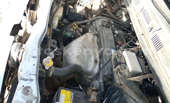 Oofamaa Toyota Noah Silver Makiinaa iti Nairobi keessatti Nairobi keessatti Oofamaa Toyota Noah Silver Makiinaa iti Nairobi keessatti Nairobi keessatti