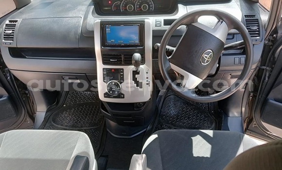 Nunua Ilio tumika Toyota Noah Nyingine Gari ndani ya Nairobi nchini Nairobi Nunua Ilio tumika Toyota Noah Nyingine Gari ndani ya Nairobi nchini Nairobi