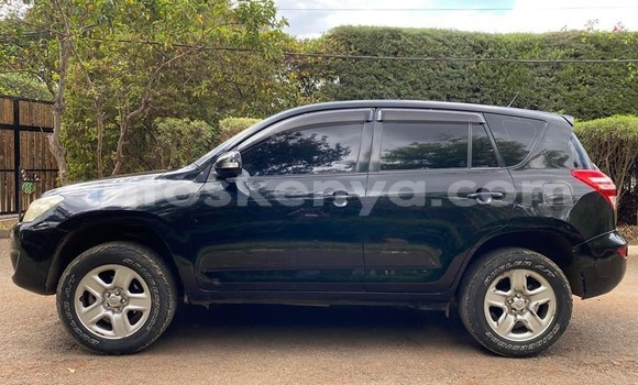 Nunua Ilio tumika Toyota RAV4 Nyeusi Gari ndani ya Nairobi nchini Nairobi Nunua Ilio tumika Toyota RAV4 Nyeusi Gari ndani ya Nairobi nchini Nairobi