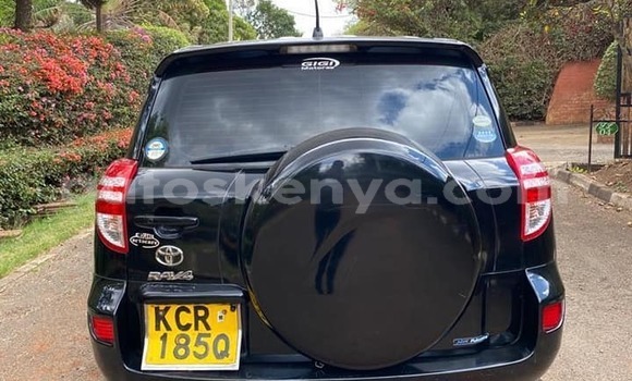 Nunua Ilio tumika Toyota RAV4 Nyeusi Gari ndani ya Nairobi nchini Nairobi Nunua Ilio tumika Toyota RAV4 Nyeusi Gari ndani ya Nairobi nchini Nairobi