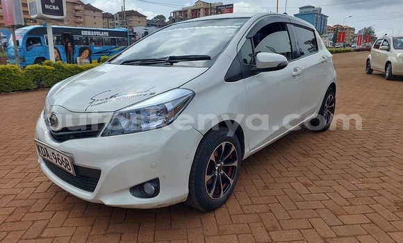 Nunua Ilio tumika Toyota Vitz Nyeupe Gari ndani ya Nairobi nchini Nairobi Nunua Ilio tumika Toyota Vitz Nyeupe Gari ndani ya Nairobi nchini Nairobi