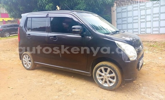 Nunua Ilio tumika Mazda Flair Nyeusi Gari ndani ya Nairobi nchini Nairobi