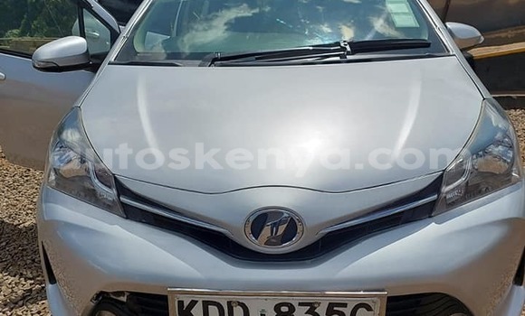 Buy Used Toyota Vitz Silver Car in Nairobi in Nairobi