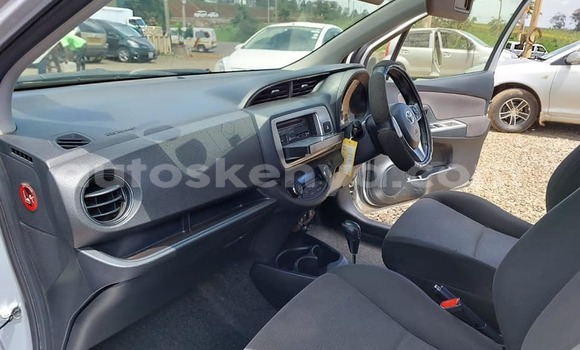 Nunua Ilio tumika Toyota Vitz Fedha Gari ndani ya Nairobi nchini Nairobi Nunua Ilio tumika Toyota Vitz Fedha Gari ndani ya Nairobi nchini Nairobi