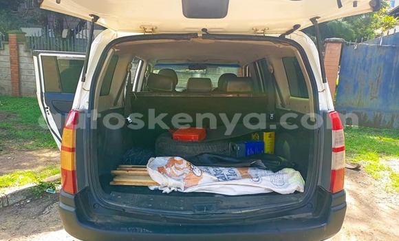 Nunua Ilio tumika Toyota Probox Nyeupe Gari ndani ya Nairobi nchini Nairobi Nunua Ilio tumika Toyota Probox Nyeupe Gari ndani ya Nairobi nchini Nairobi