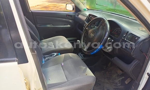 Nunua Ilio tumika Toyota Probox Nyeupe Gari ndani ya Nairobi nchini Nairobi Nunua Ilio tumika Toyota Probox Nyeupe Gari ndani ya Nairobi nchini Nairobi