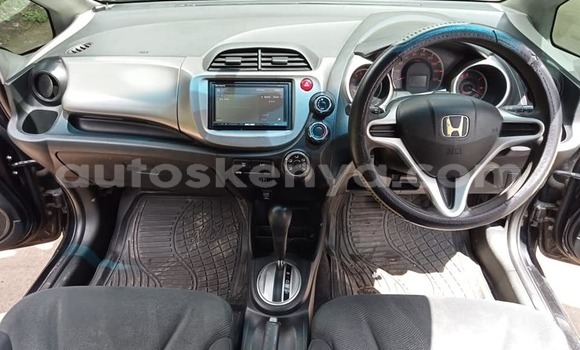 Nunua Ilio tumika Honda Fit Nyeusi Gari ndani ya Nairobi nchini Nairobi Nunua Ilio tumika Honda Fit Nyeusi Gari ndani ya Nairobi nchini Nairobi