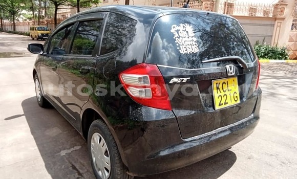 Nunua Ilio tumika Honda Fit Nyeusi Gari ndani ya Nairobi nchini Nairobi Nunua Ilio tumika Honda Fit Nyeusi Gari ndani ya Nairobi nchini Nairobi