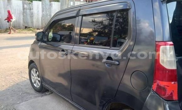 Nunua Ilio tumika Suzuki Wagon Nyeusi Gari ndani ya Nairobi nchini Nairobi Nunua Ilio tumika Suzuki Wagon Nyeusi Gari ndani ya Nairobi nchini Nairobi
